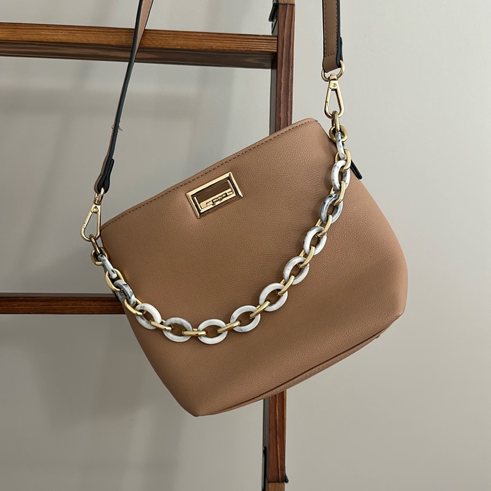Tan purse